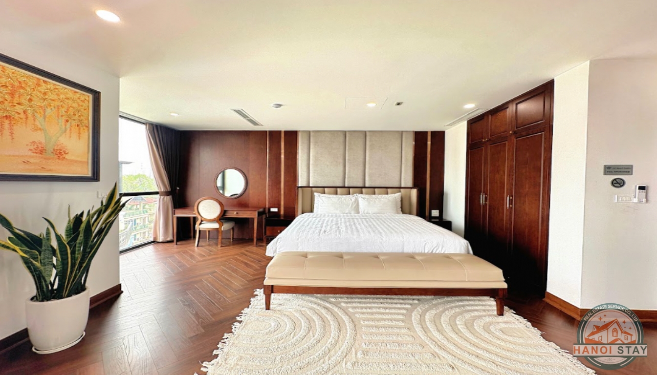 PENT HOUSE APARTMENT FOR RENT IN NHAT CHIEU AREA, TAY HO 9