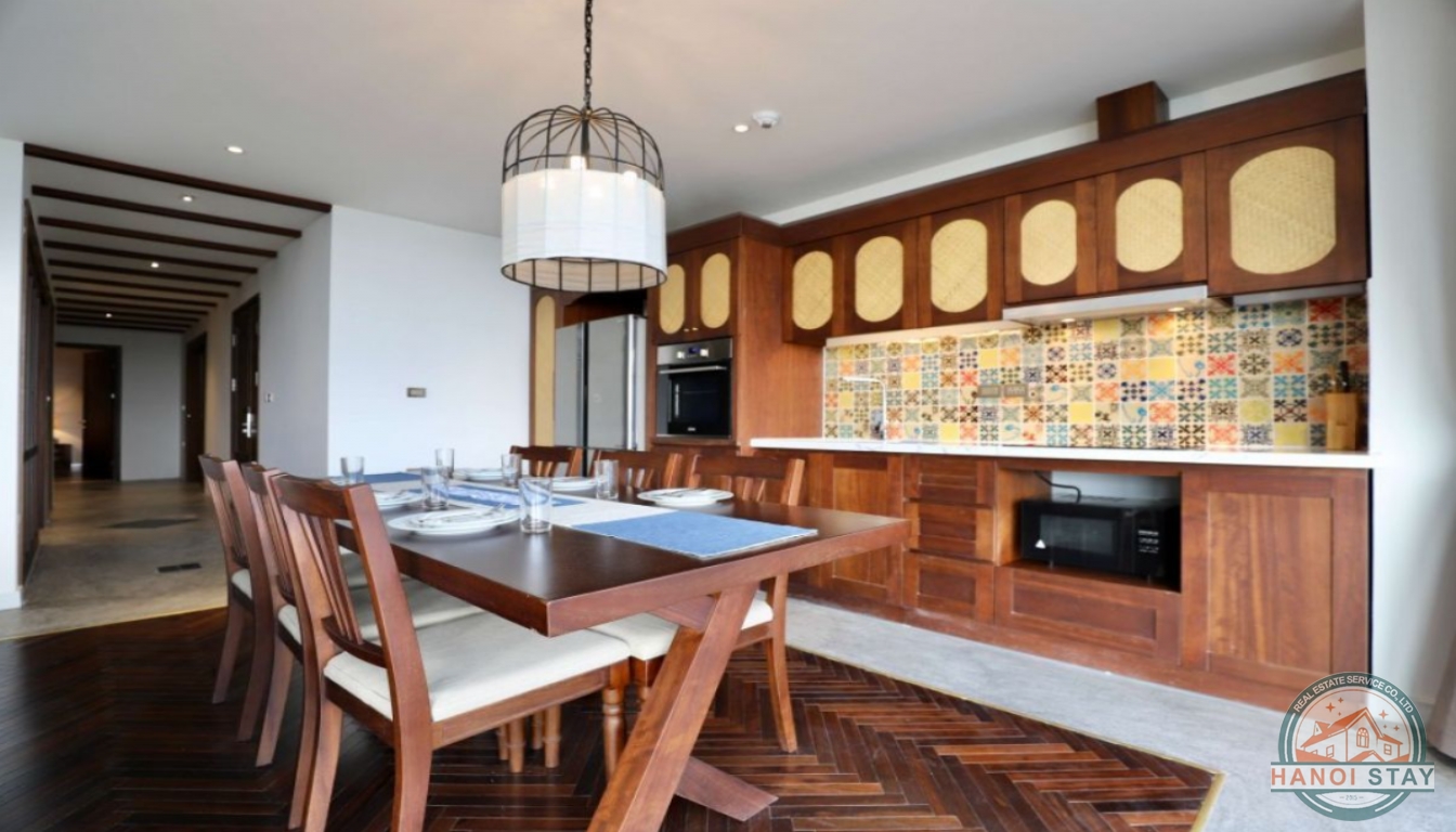 Spacious & Beautiful 3 bedroom APARTMENT for rent in QUANG KHANH, TAY HO 7