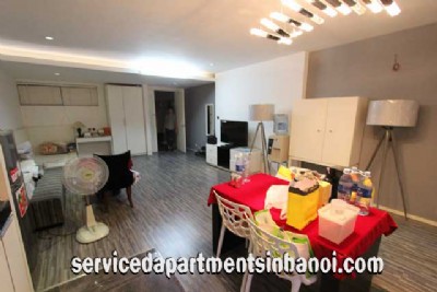 Spacious One Bedroom Apartment in Hanoi Old Quarter, Hoan Kiem, Very Nice Design