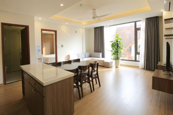 *Spacious Premier Two Bedroom Property For rent in Xuan Dieu Street, Tay Ho*