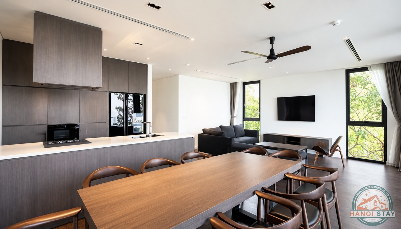 Spectacular 4 bedroom apartment located in Quang Khanh street★Panorama Lake View 2
