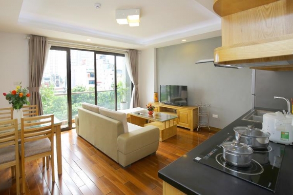 *Spectacular One Bedroom Apartment Rental in Truc Bach Area, Ba Dinh*