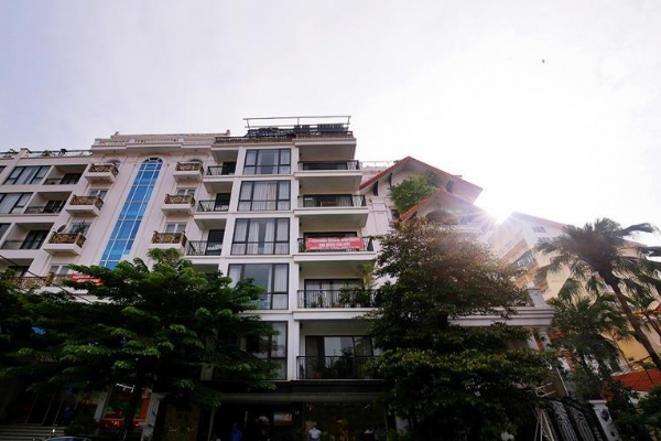 *Spectacular Open View Three Bedroom Apartment Rental in To ngoc Van street, Tay Ho*