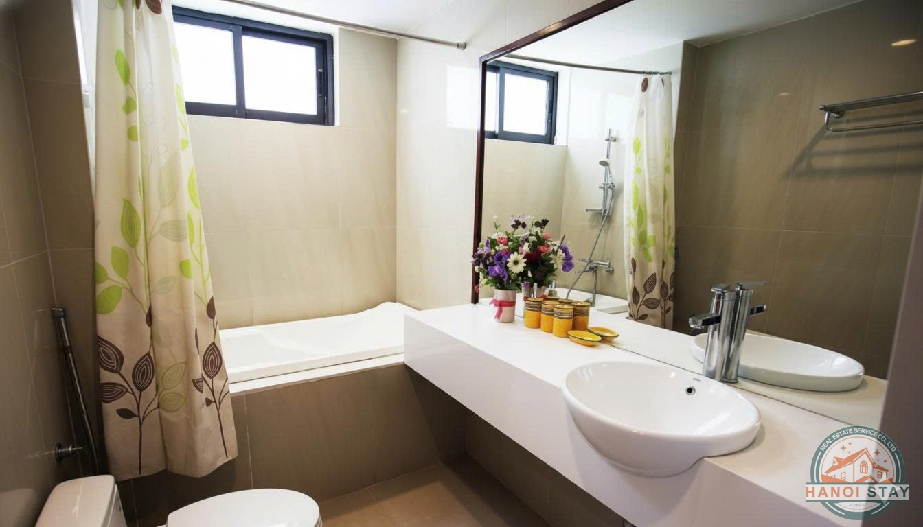 Westlake 2BR Quality Apartment for Rent in To Ngoc Van 3