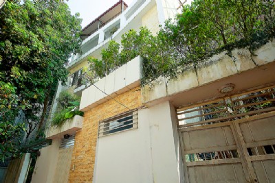 ★Cool House Rental in Tay Ho★-★Your own sunshine hidden space★